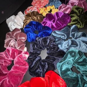 23 pcs Colorful Velvet Scrunchies Set